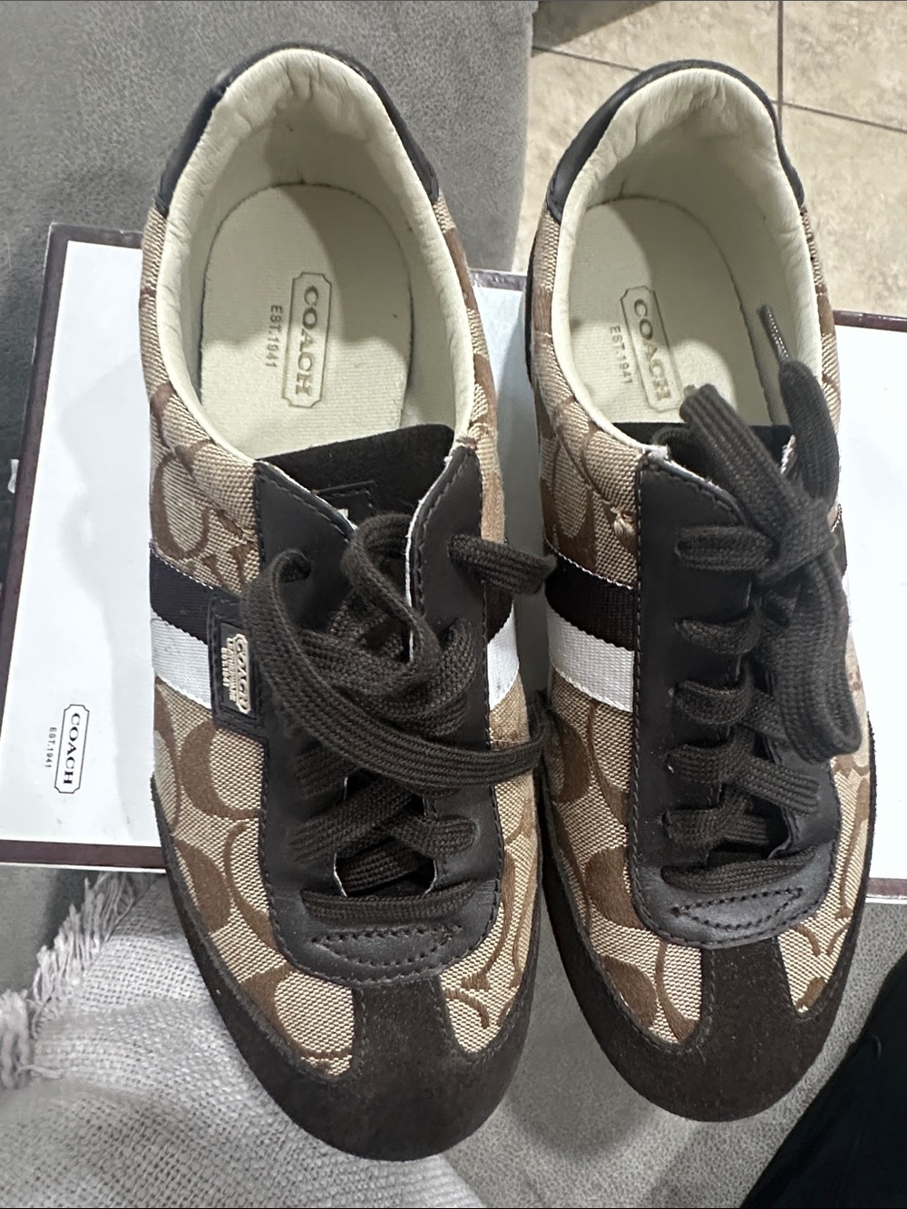 Coach Brown and Cream Logo Low-Top Sneakers
